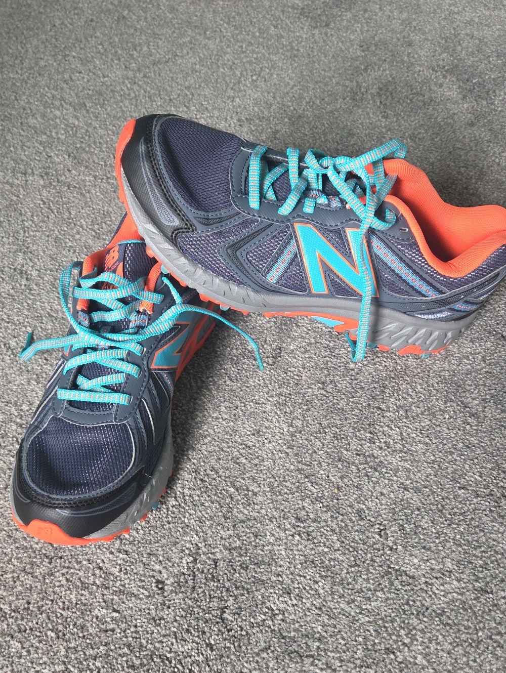 New Balance Techride 410 V5 Athletic Shoes Turquoise Gray & Orange